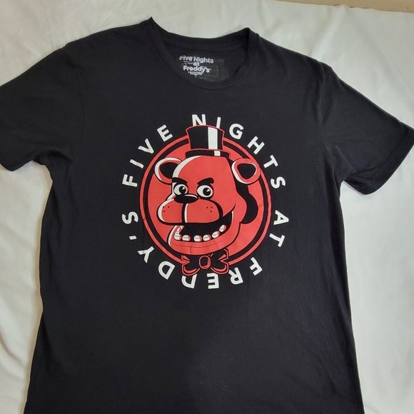 Five Nights at Feddys tshirt - Picture 1 of 3
